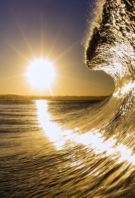 sunlight-ocean-waves-photography