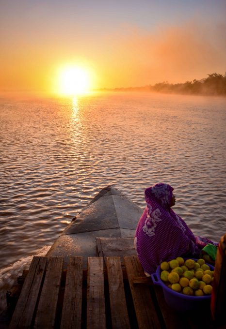 fisher-madagascar-ocean-conservation-coastal-communities