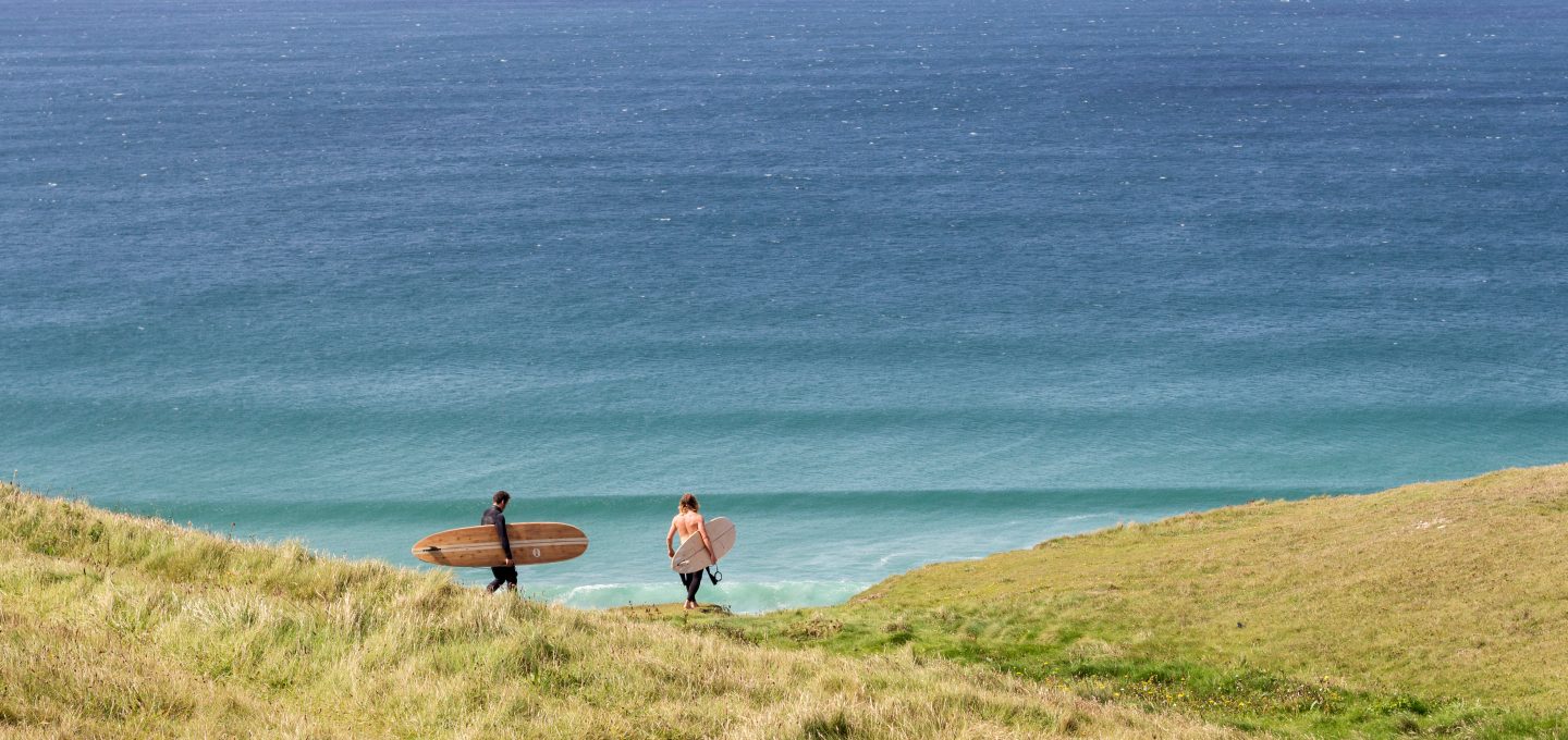 Otter-Surfboards-Summer-clifftop-surf-check