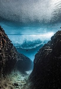 Ben Thouard ocean photography wave photograph Tahiti underwater