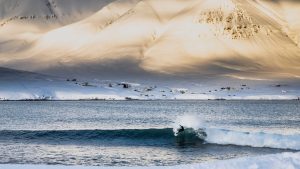 ACOTE extreme surfing iceland